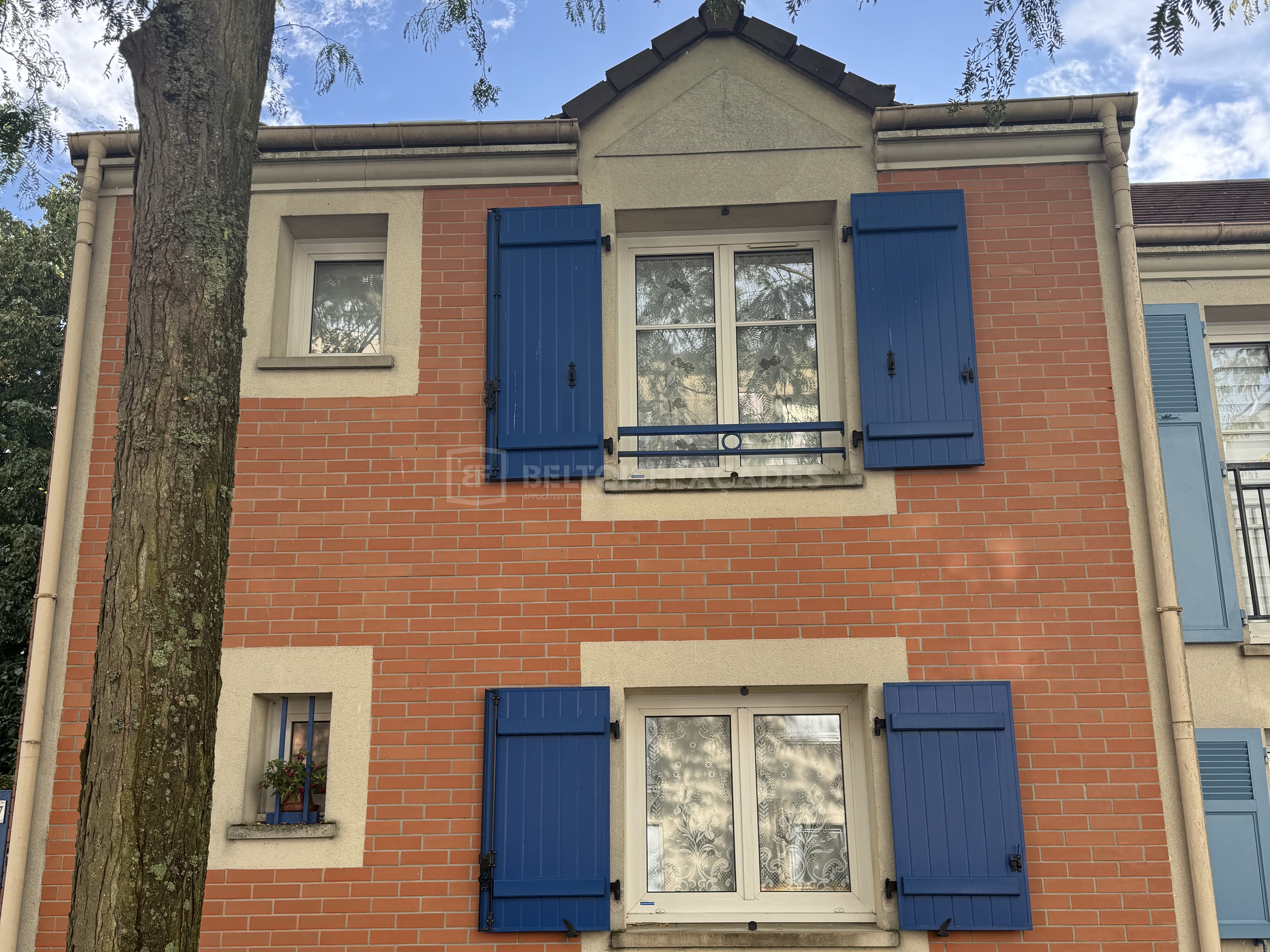 Avant travaux de ravalement des façades à Plaisir, état d’origine - Beltoise Façades