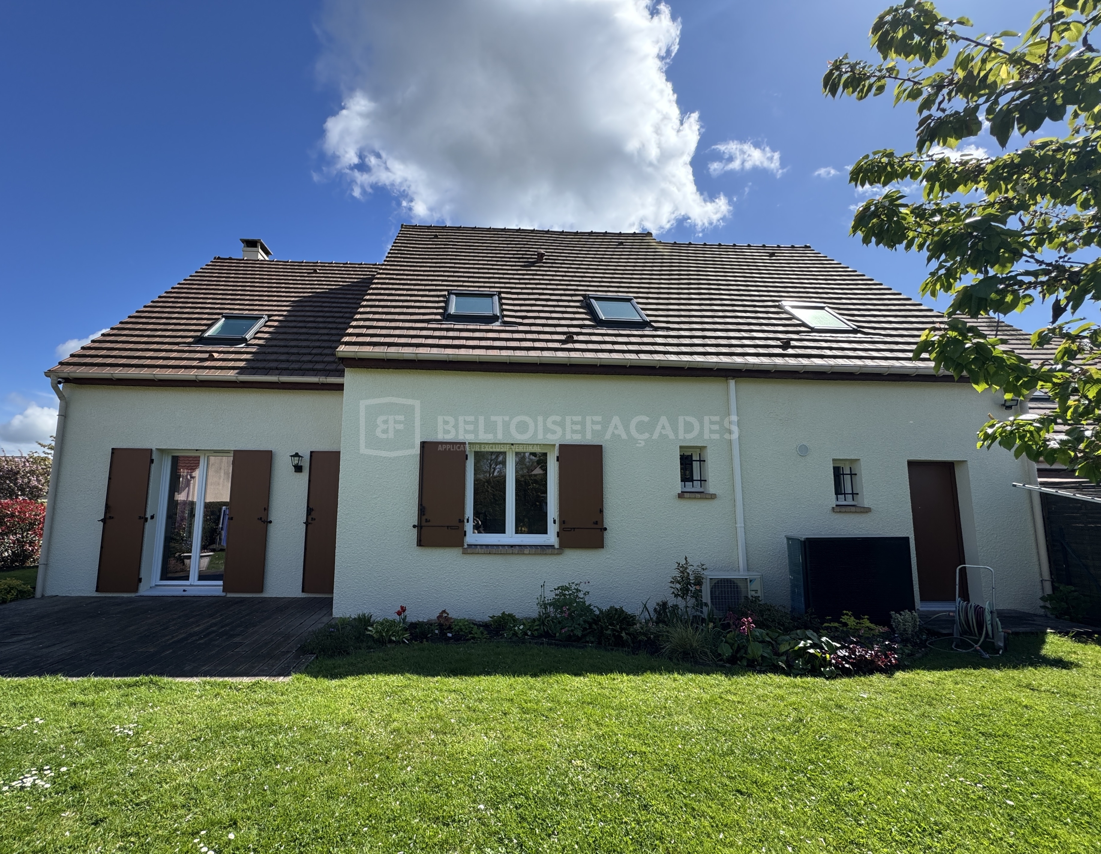 Après ravalement des façades à Coignières, rénovation effectuée - Beltoise Façades