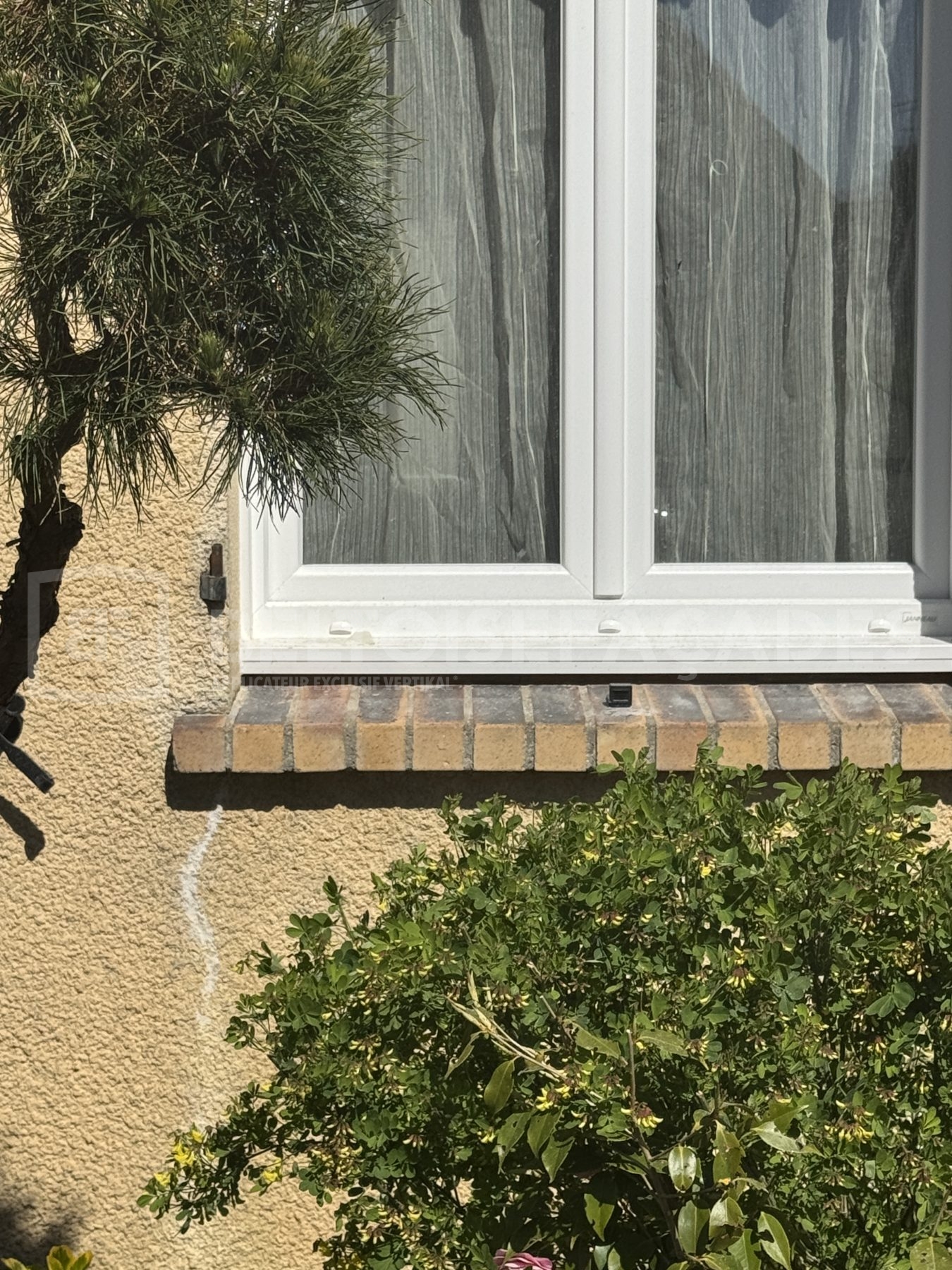 Réparation des fissures à Coignières, état d’origine - Beltoise Façades